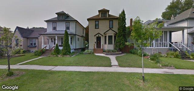 Larawan ng 32 Cobourg Avenue sa Winnipeg, Manitoba