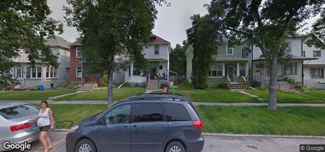 Larawan ng 33 Cobourg Avenue sa Winnipeg, Manitoba
