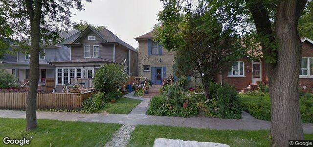 Larawan ng 34 Hart Avenue sa Winnipeg, Manitoba