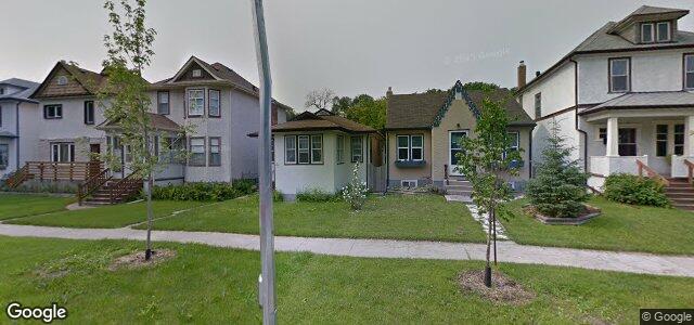 Photo of 38 Cobourg Avenue in Winnipeg, Manitoba