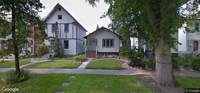 Larawan ng 50 Cobourg Avenue sa Winnipeg, Manitoba