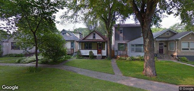 Larawan ng 56 Harbison Avenue W sa Winnipeg, Manitoba