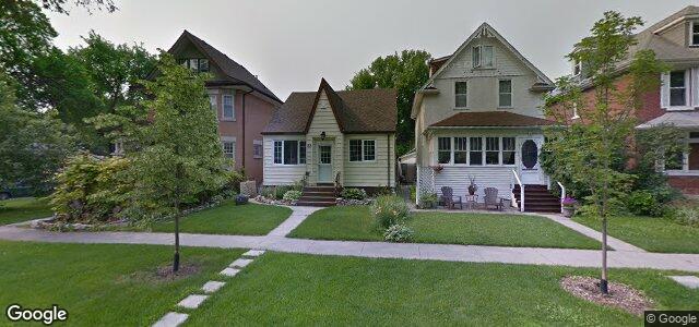 Larawan ng 58 Cobourg Avenue sa Winnipeg, Manitoba
