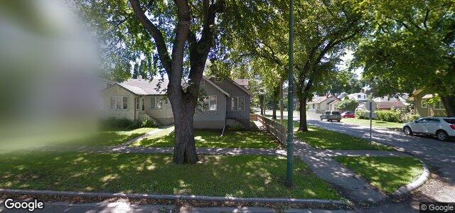 Larawan ng 62 Carmen Avenue sa Winnipeg, Manitoba