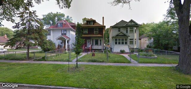Larawan ng 63 Cobourg Avenue sa Winnipeg, Manitoba