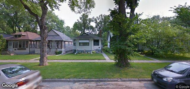 Larawan ng 73 Harbison Avenue W sa Winnipeg, Manitoba