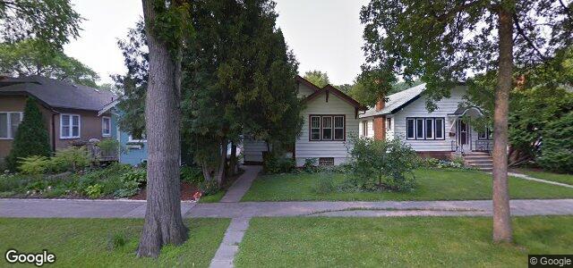 Photo of 80 Harbison Avenue W in Winnipeg, Manitoba