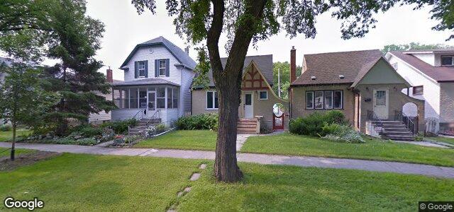 Larawan ng 82 Cobourg Avenue sa Winnipeg, Manitoba
