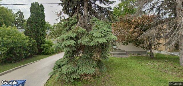 Larawan ng 82 Talbot Avenue sa Winnipeg, Manitoba