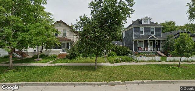 Larawan ng 83 Martin Avenue W sa Winnipeg, Manitoba