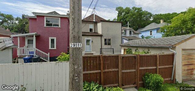 Larawan ng 83 Noble Avenue sa Winnipeg, Manitoba