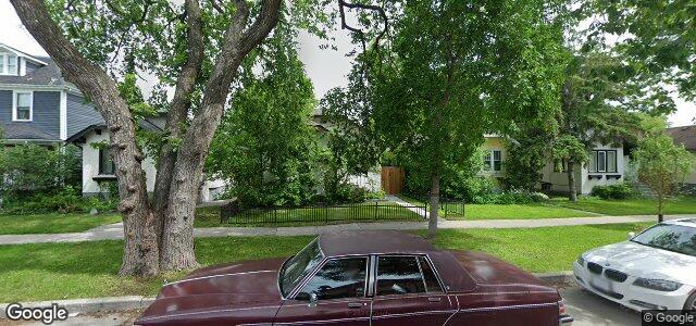 Larawan ng 89 Martin Avenue W sa Winnipeg, Manitoba