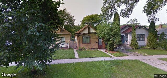 92 Harbison Avenue W（加拿大曼尼托巴省溫尼伯市）房屋照片