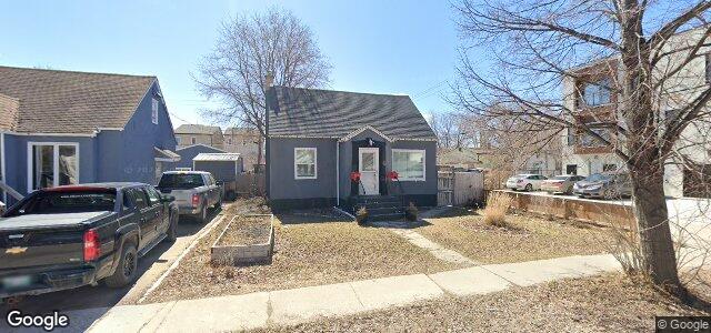 Larawan ng 10 Pilgrim Avenue sa Winnipeg, Manitoba
