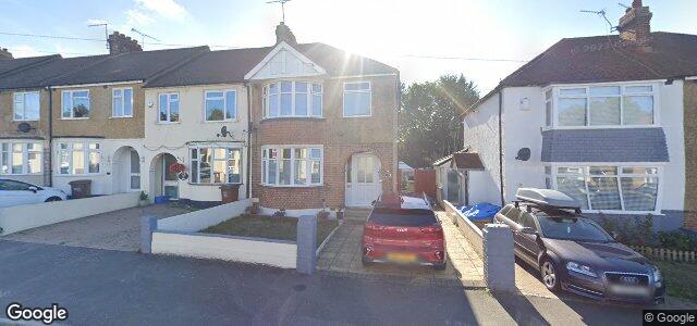 Larawan ng 101 Haig Avenue sa Winnipeg, Manitoba