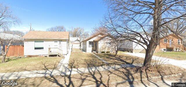 Larawan ng 103 Bank Avenue sa Winnipeg, Manitoba