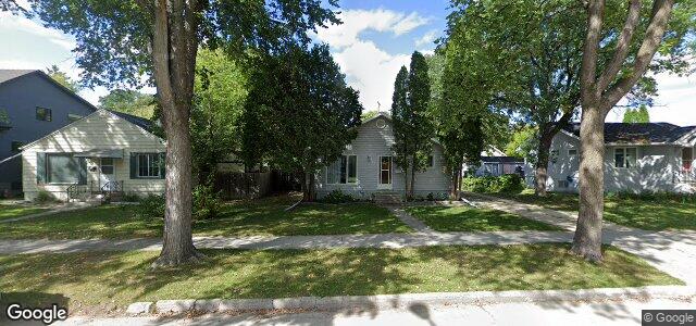 Larawan ng 105 Ellesmere Avenue sa Winnipeg, Manitoba