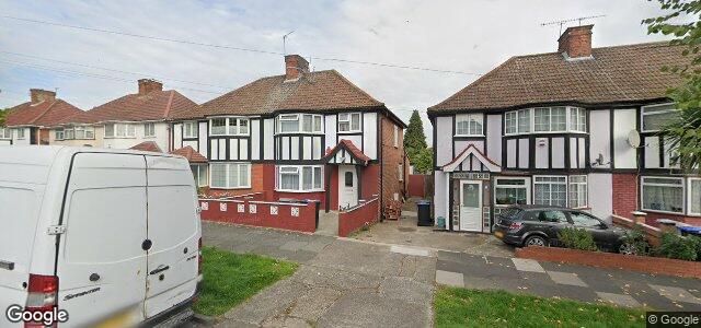 Larawan ng 106 Vivian Avenue sa Winnipeg, Manitoba