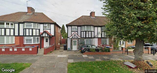 Larawan ng 108 Vivian Avenue sa Winnipeg, Manitoba