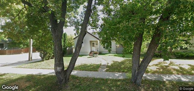 Larawan ng 110 Clonard Avenue sa Winnipeg, Manitoba