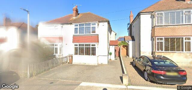 Larawan ng 110 Haig Avenue sa Winnipeg, Manitoba