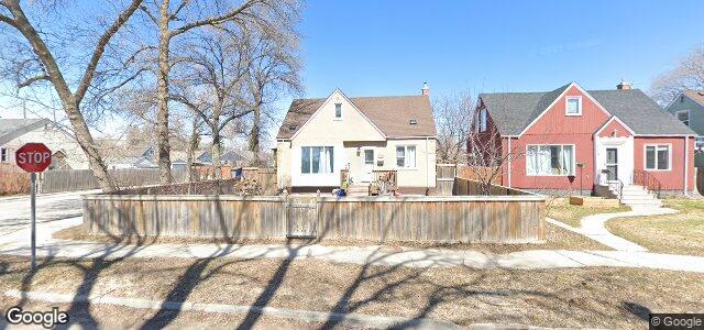 Larawan ng 111 Handyside Avenue sa Winnipeg, Manitoba