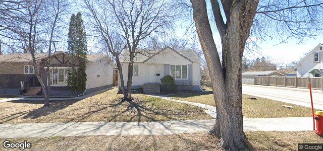 Larawan ng 112 Handyside Avenue sa Winnipeg, Manitoba
