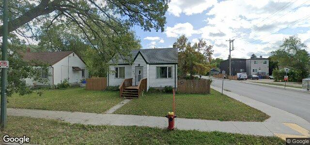 Larawan ng 112 Pilgrim Avenue sa Winnipeg, Manitoba