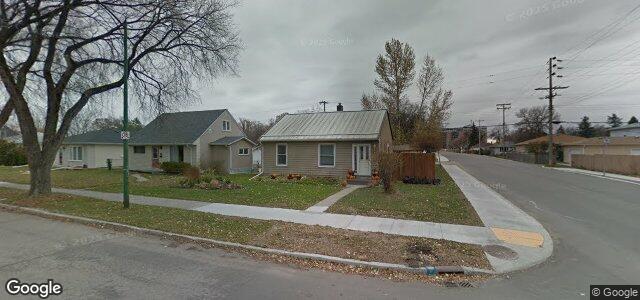 Larawan ng 116 Bank Avenue sa Winnipeg, Manitoba