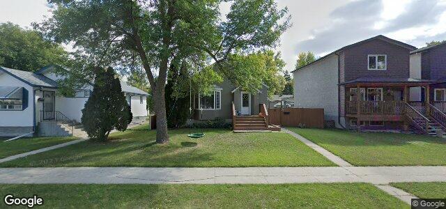 Larawan ng 116 Harrowby Avenue sa Winnipeg, Manitoba