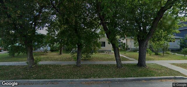 Larawan ng 12 Carriere Avenue sa Winnipeg, Manitoba