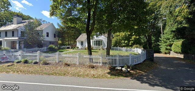 Larawan ng 120 Imperial Avenue sa Winnipeg, Manitoba