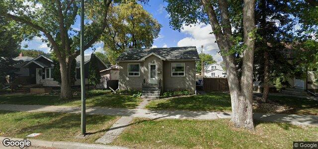 Larawan ng 121 Ellesmere Avenue sa Winnipeg, Manitoba