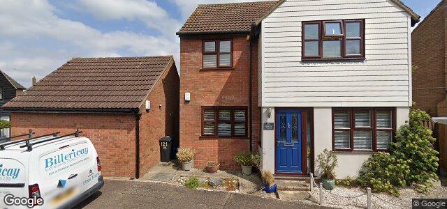 Larawan ng 121 Imperial Avenue sa Winnipeg, Manitoba