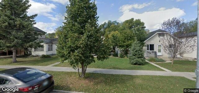 Larawan ng 123 Harrowby Avenue sa Winnipeg, Manitoba