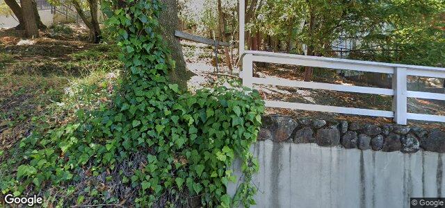 Larawan ng 124 Humboldt Avenue sa Winnipeg, Manitoba