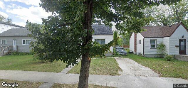 Larawan ng 124 Pilgrim Avenue sa Winnipeg, Manitoba