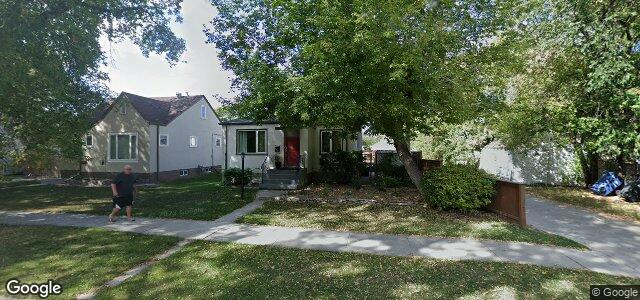 Larawan ng 127 Ellesmere Avenue sa Winnipeg, Manitoba
