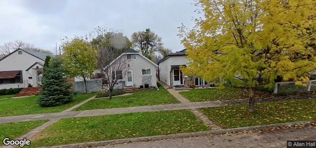 Photo of 129 Harrowby Avenue in Winnipeg, Manitoba