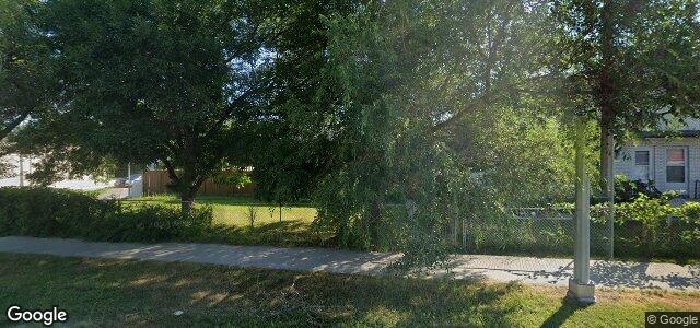 Photo of 131 St Anne'S Road in Winnipeg, Manitoba