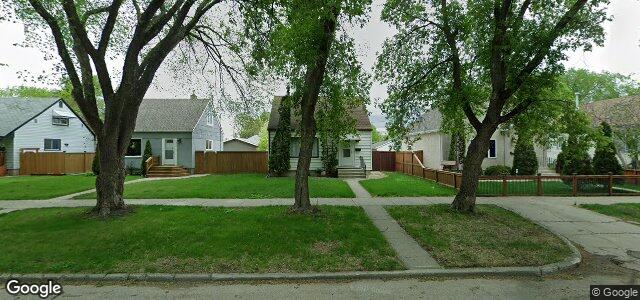 Photo of 135 Blenheim Avenue in Winnipeg, Manitoba