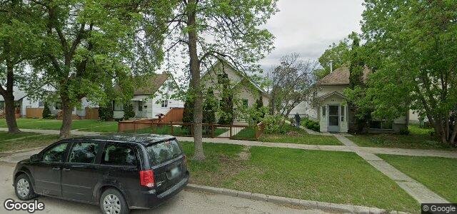 Larawan ng 137 Blenheim Avenue sa Winnipeg, Manitoba