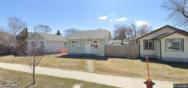 Larawan ng 14 Humboldt Avenue sa Winnipeg, Manitoba
