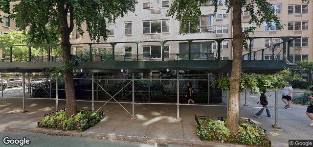 Larawan ng 15 Fifth Avenue sa Winnipeg, Manitoba