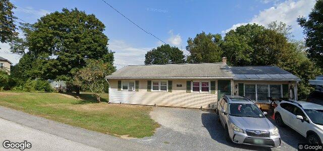 Larawan ng 150 Imperial Avenue sa Winnipeg, Manitoba