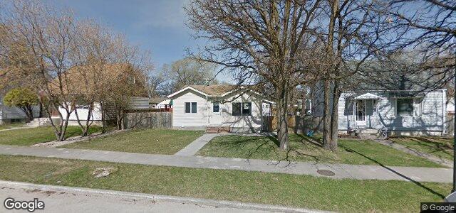 Larawan ng 151 Humboldt Avenue sa Winnipeg, Manitoba
