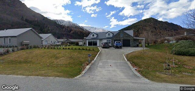 Larawan ng 16 Essex Avenue sa Winnipeg, Manitoba