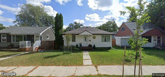 Larawan ng 166 Humboldt Avenue sa Winnipeg, Manitoba