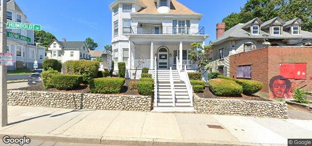 Larawan ng 171 Humboldt Avenue sa Winnipeg, Manitoba