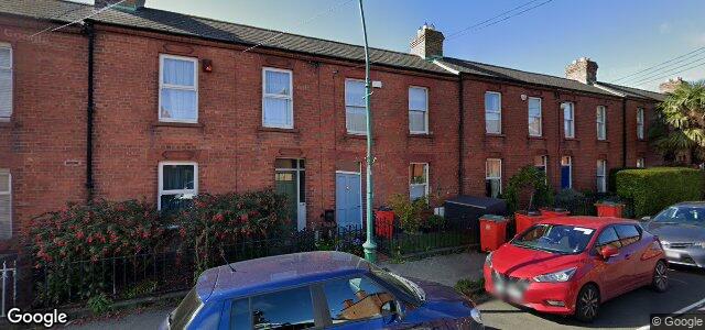 Larawan ng 18 Ellesmere Avenue sa Winnipeg, Manitoba